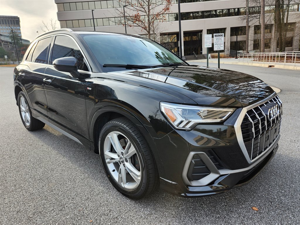 2019 Audi Q3 S Line Premium Plus's photo