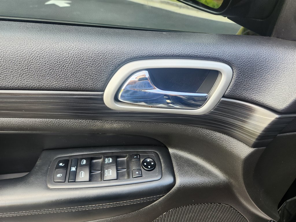 2021 Jeep Grand Cherokee Laredo X - Photo 35