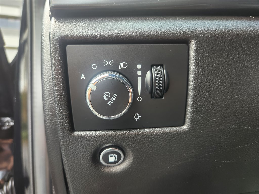 2021 Jeep Grand Cherokee Laredo X - Photo 37