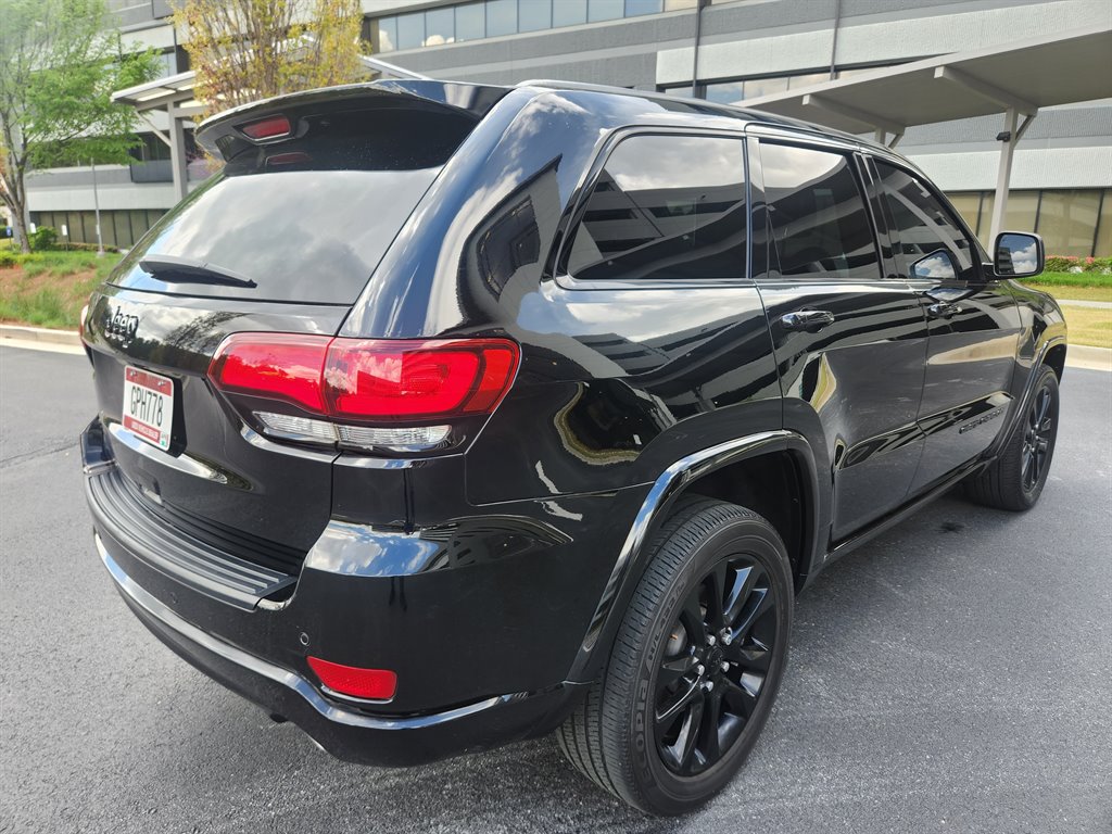 2021 Jeep Grand Cherokee Laredo X - Photo 28