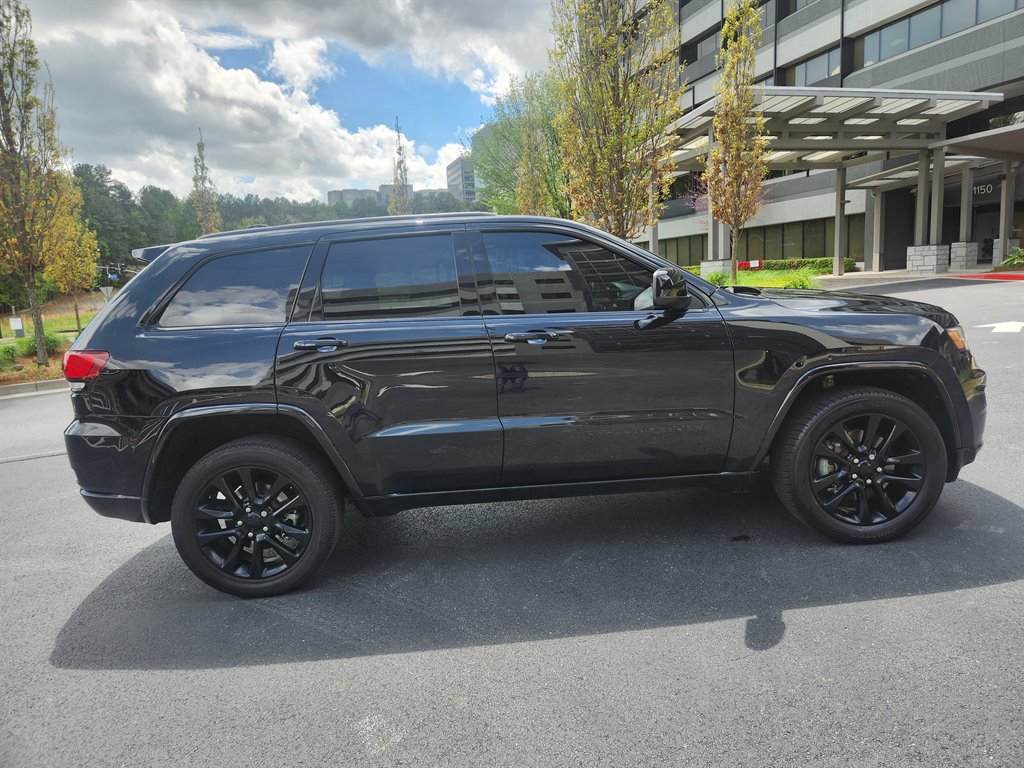 2021 Jeep Grand Cherokee Laredo X - Photo 18