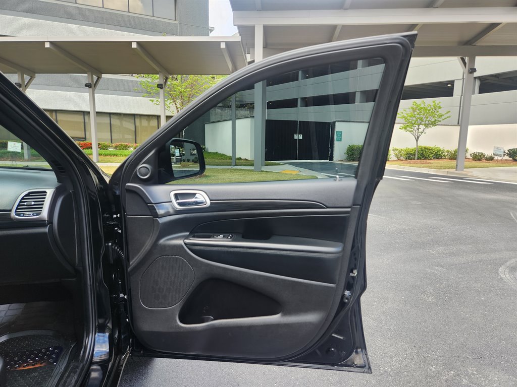 2021 Jeep Grand Cherokee Laredo X - Photo 44