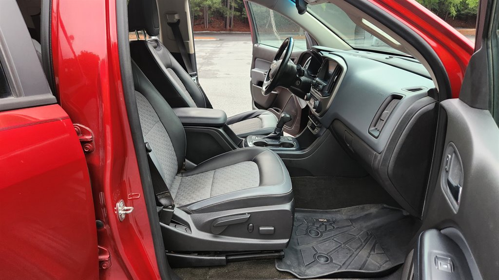 2015 Chevrolet Colorado Z71 - Photo 9
