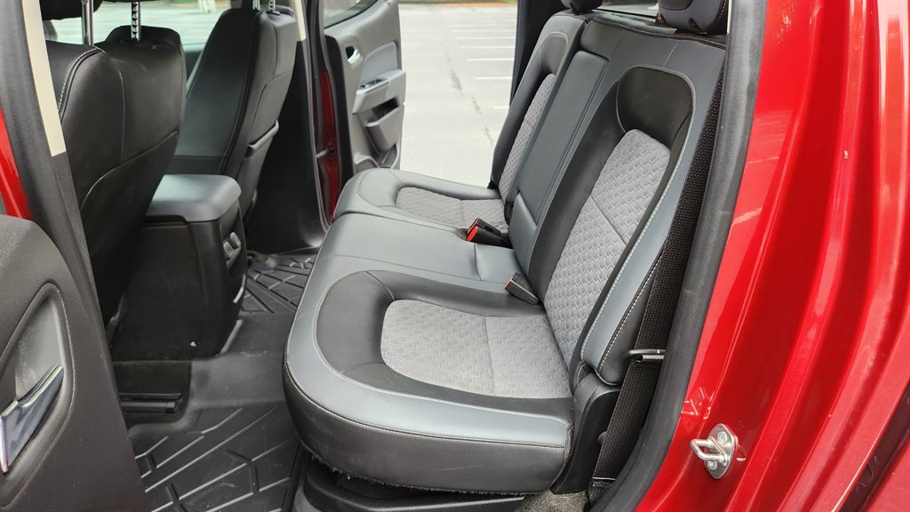 2015 Chevrolet Colorado Z71 - Photo 10