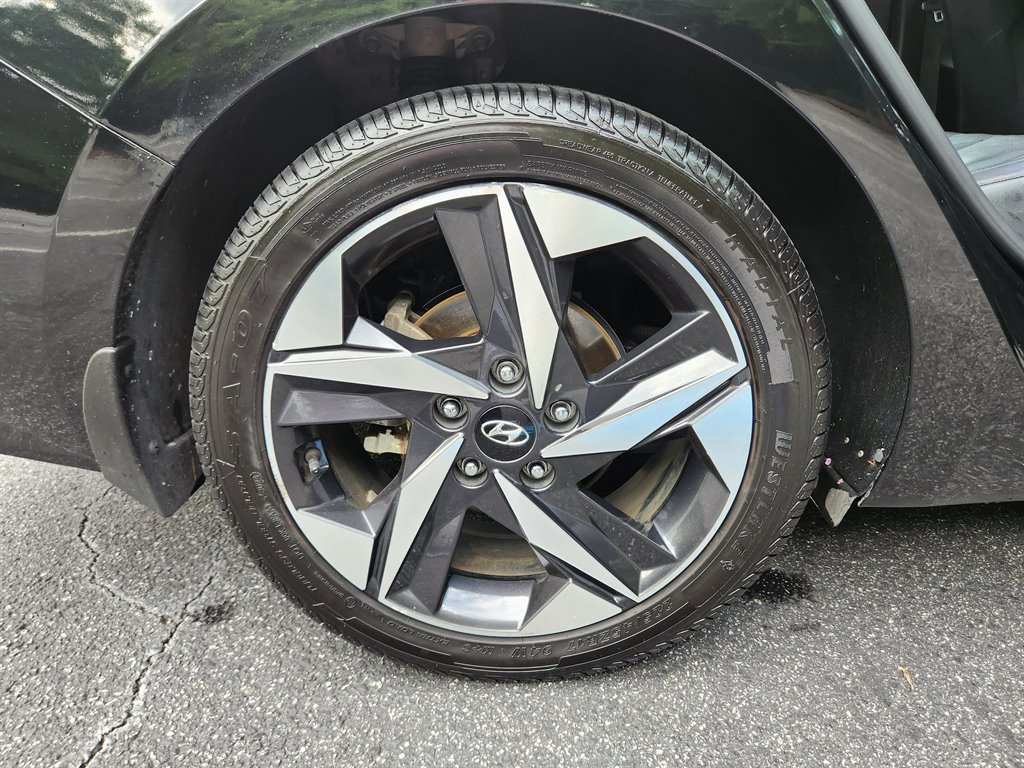 2023 Hyundai Elantra Limited - Photo 54