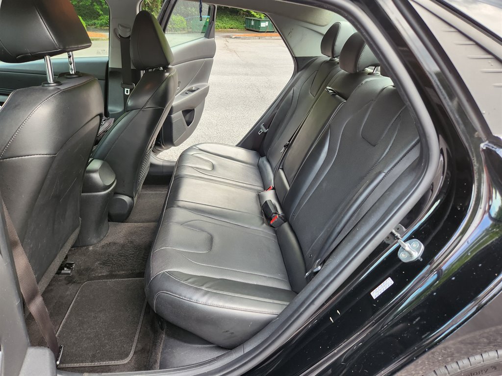 2023 Hyundai Elantra Limited - Photo 21