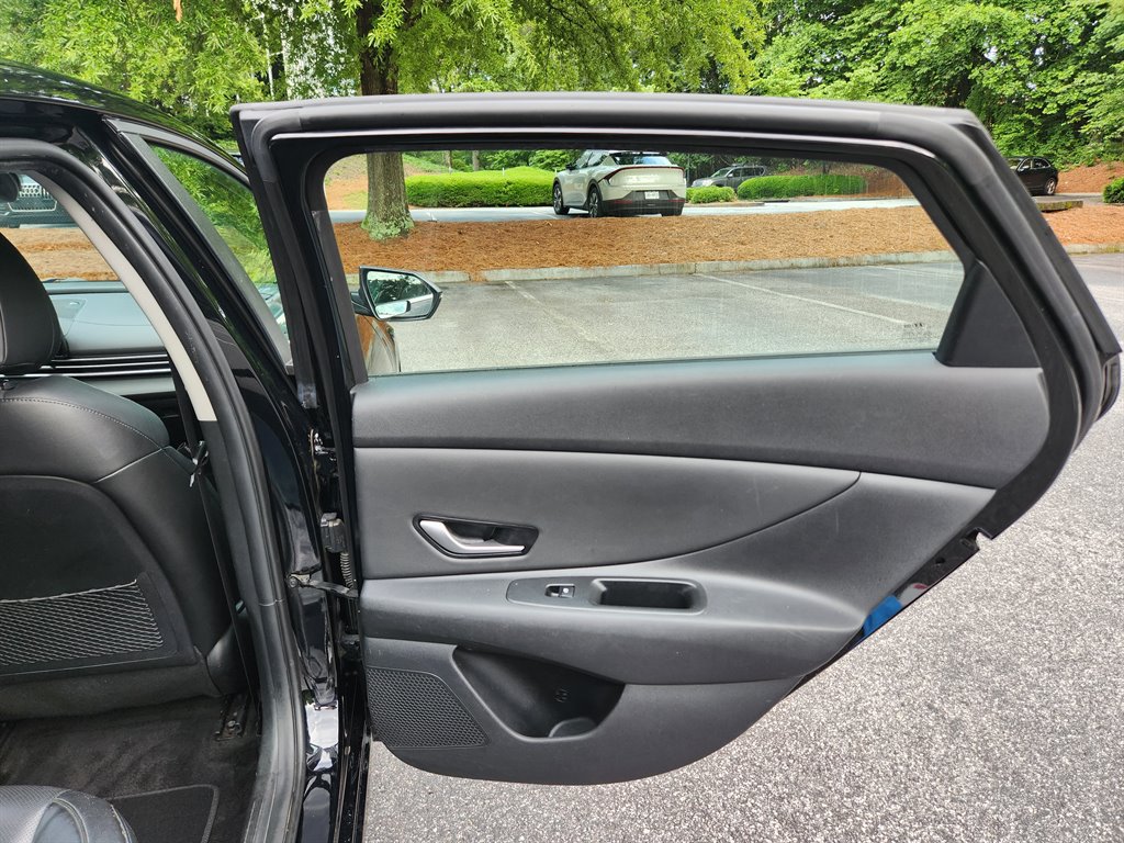 2023 Hyundai Elantra Limited - Photo 58