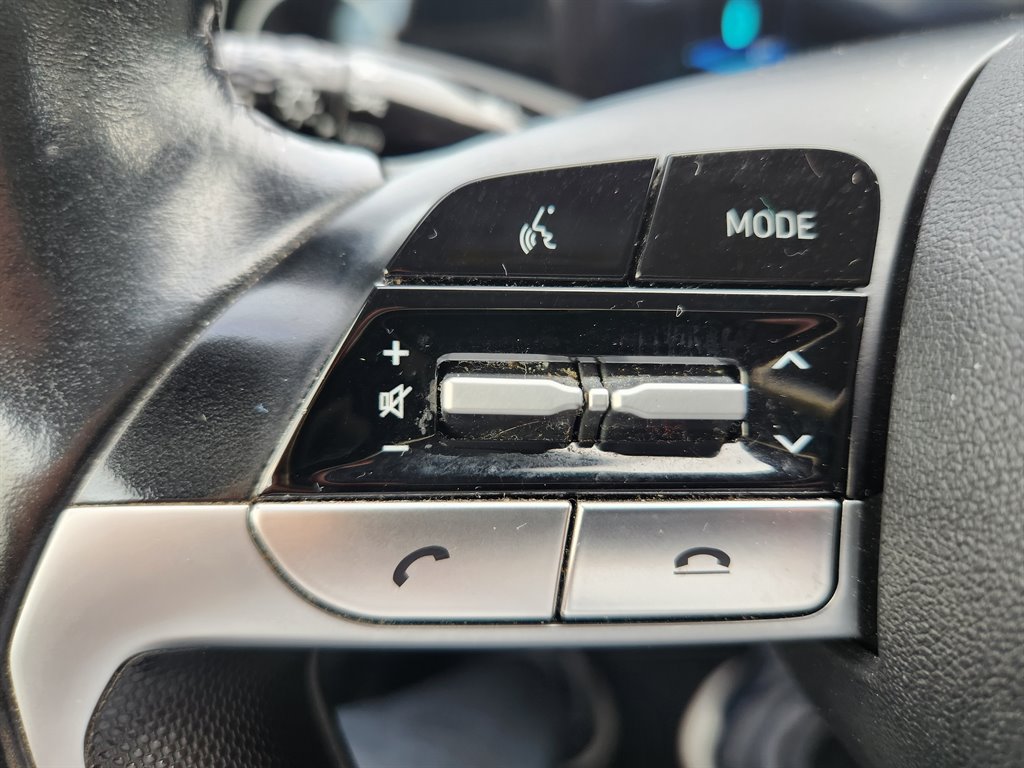 2023 Hyundai Elantra Limited - Photo 70