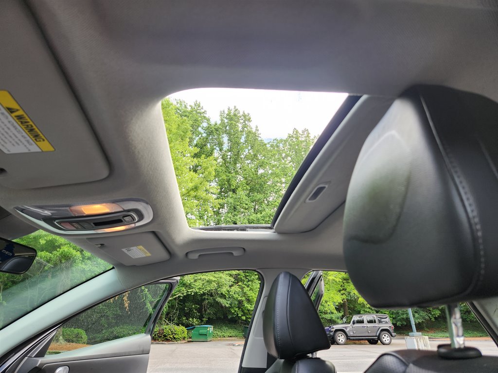 2023 Hyundai Elantra Limited - Photo 25