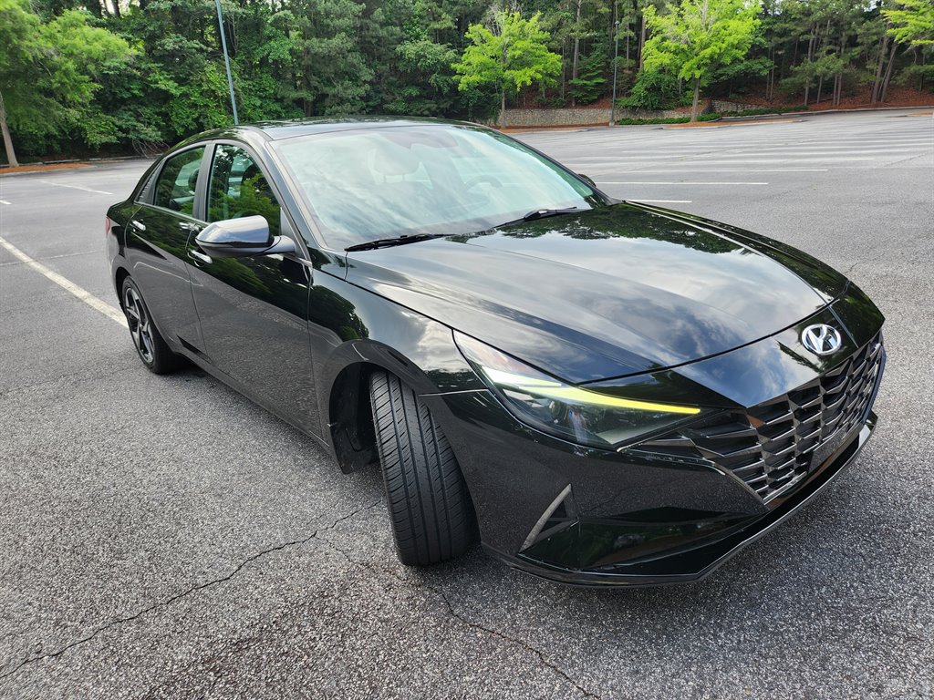 2023 Hyundai Elantra Limited - Photo 6