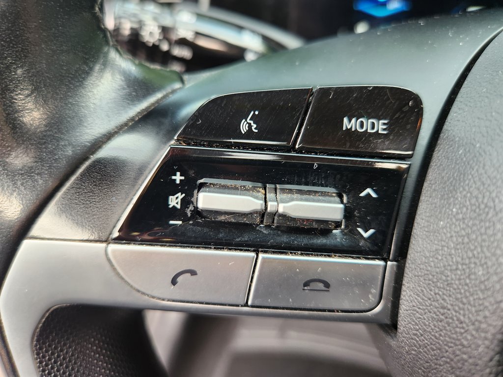 2023 Hyundai Elantra Limited - Photo 45