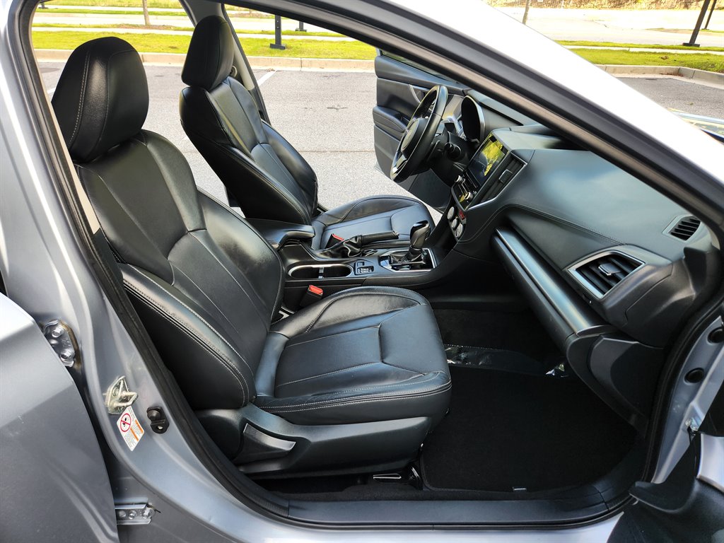 2019 Subaru Impreza Limited - Photo 8