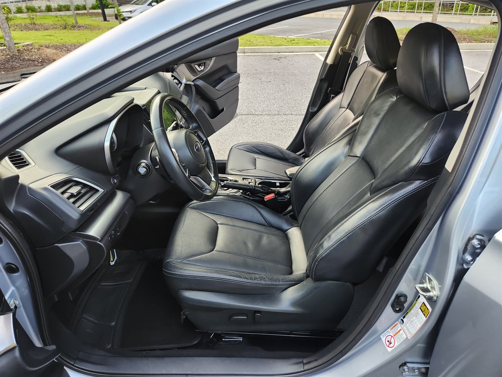 2019 Subaru Impreza Limited - Photo 6