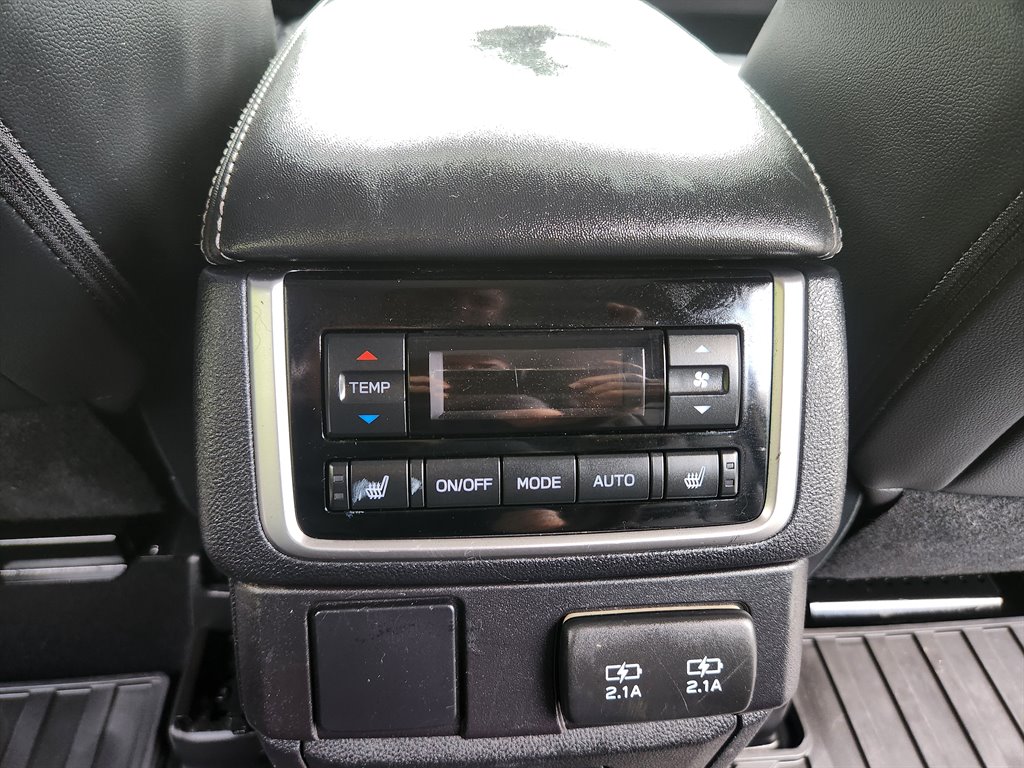 2021 Subaru Ascent Limited - Photo 32