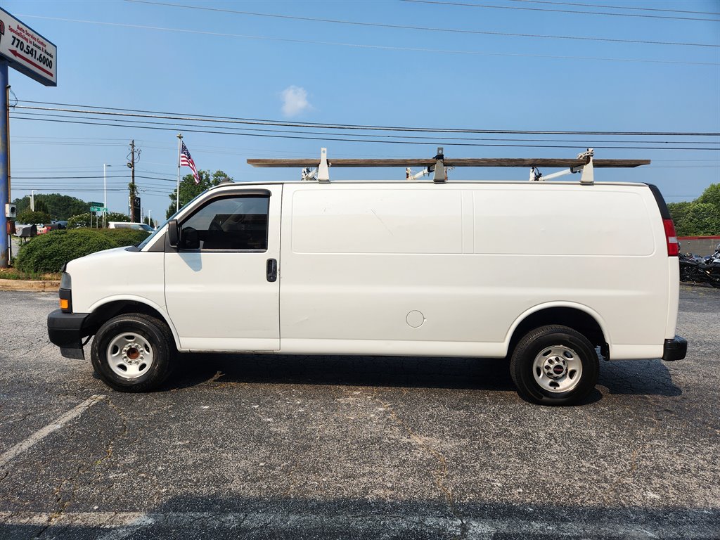 2023 GMC Savana Cargo Van