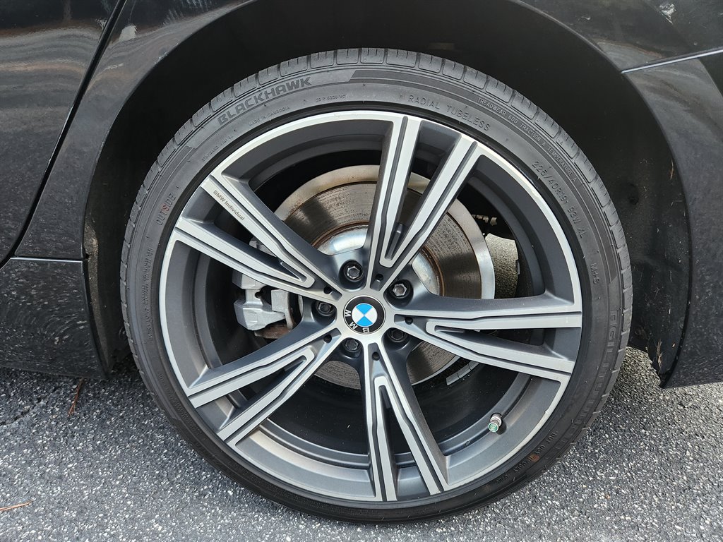 2020 BMW 3 Series 330i - Photo 36