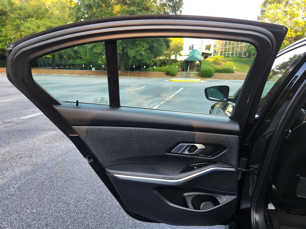 2020 BMW 3 Series 330i - Photo 32