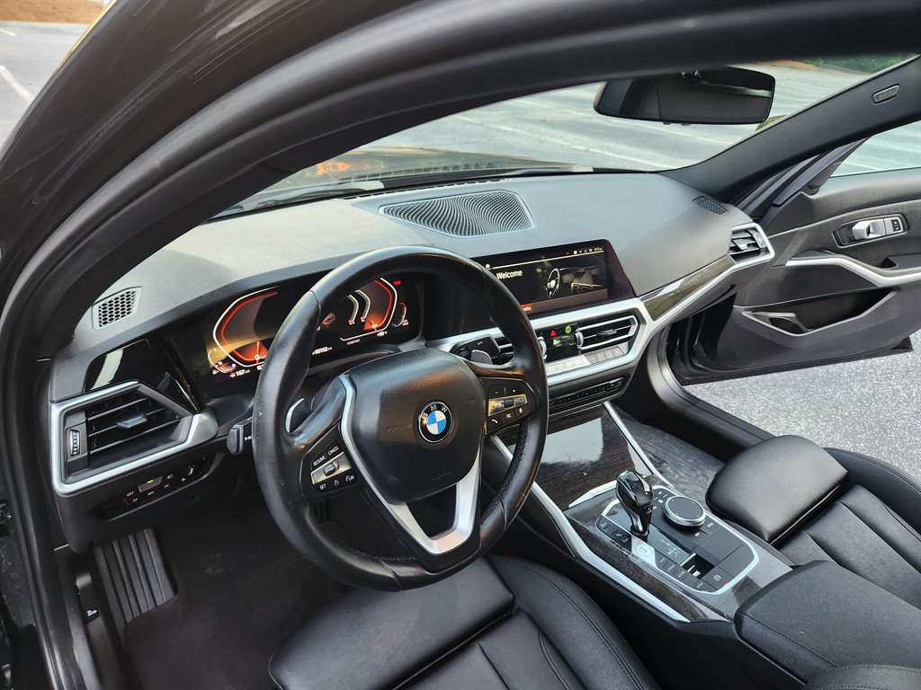 2020 BMW 3 Series 330i - Photo 10