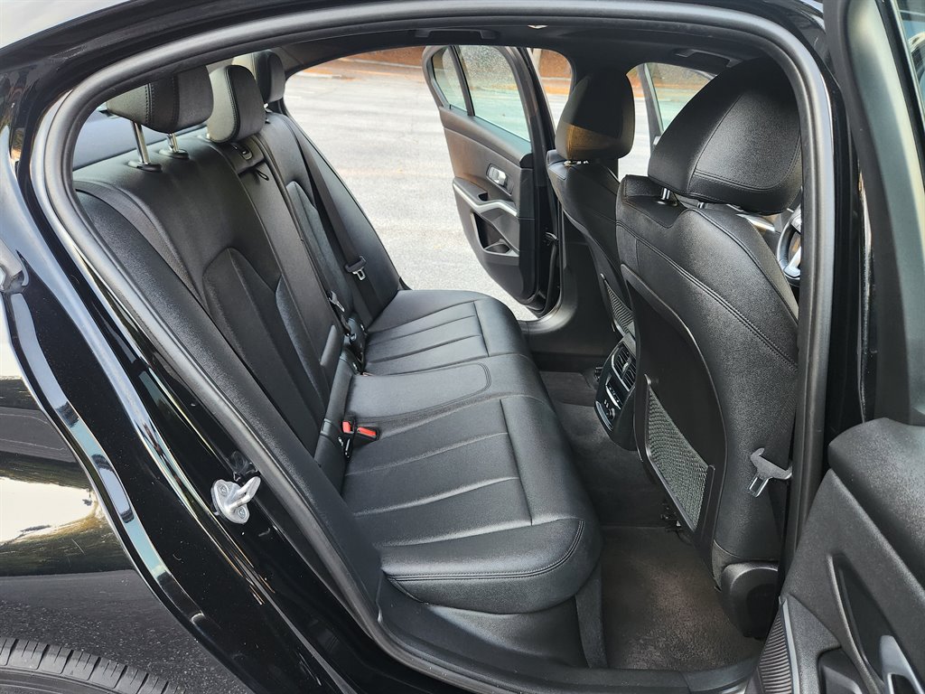2020 BMW 3 Series 330i - Photo 13