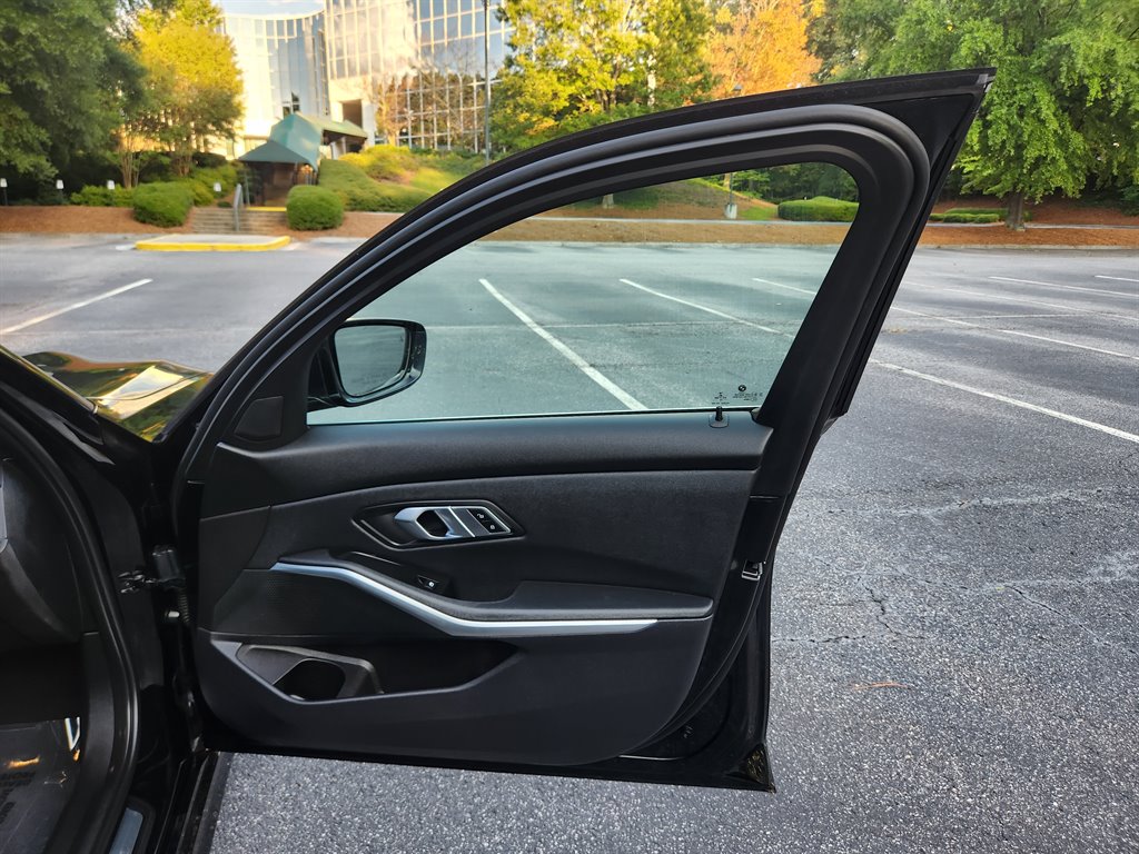 2020 BMW 3 Series 330i - Photo 33
