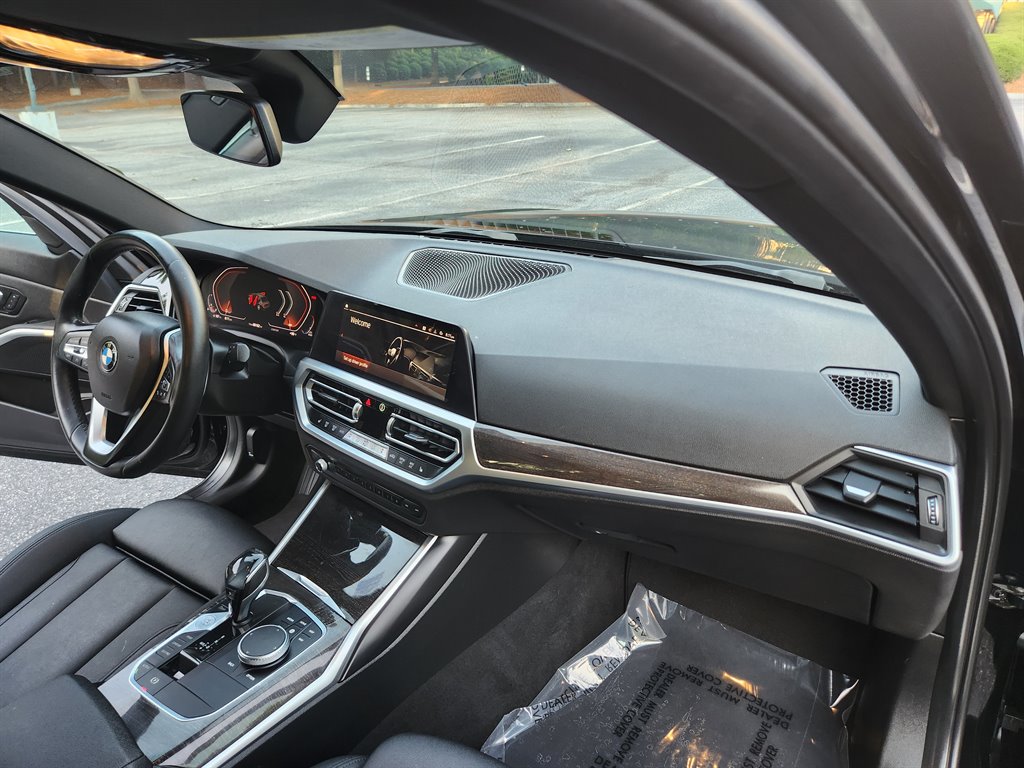 2020 BMW 3 Series 330i - Photo 12